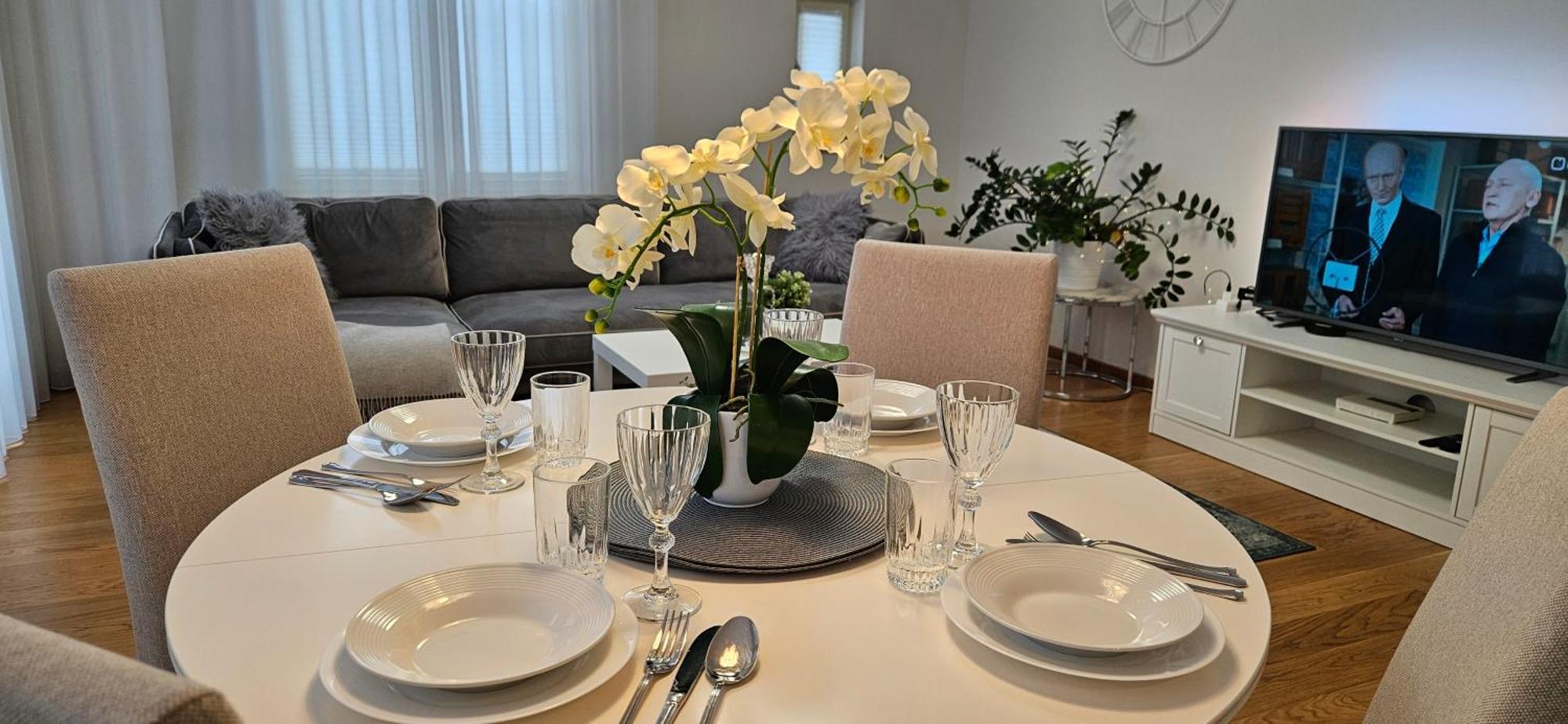 City Center Bright Home Tallin Exterior foto
